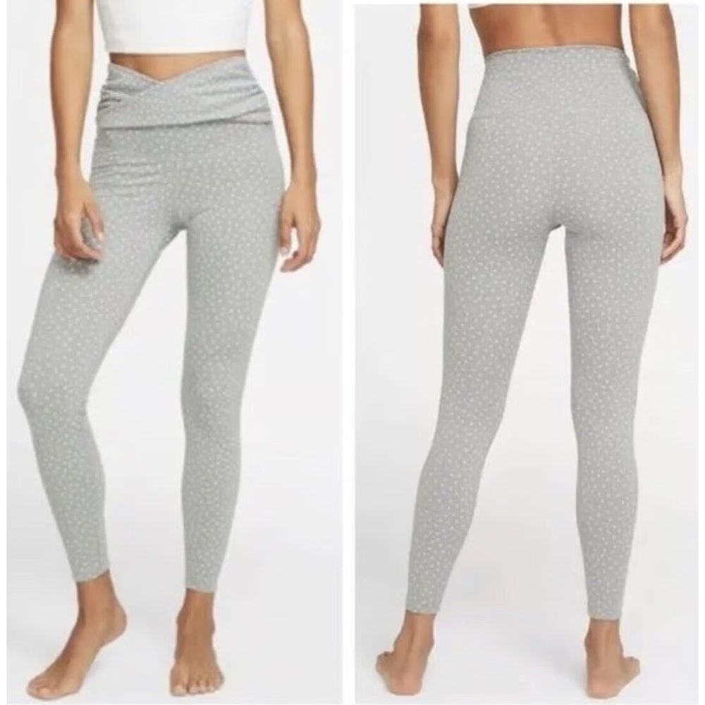 Nike Yoga High Rise 7/8 Length Grey White Polka Dot Dri-Fit Legging Workout Pant